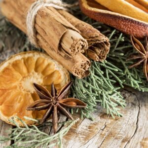 Pine, Cinnamon, Tea-tree & Orange Bath Salts 100ml